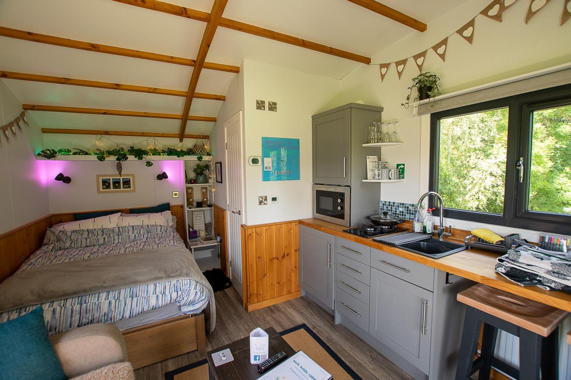 Peppercorn Pod At Beck House Glamping Hotel Salmonby Екстериор снимка