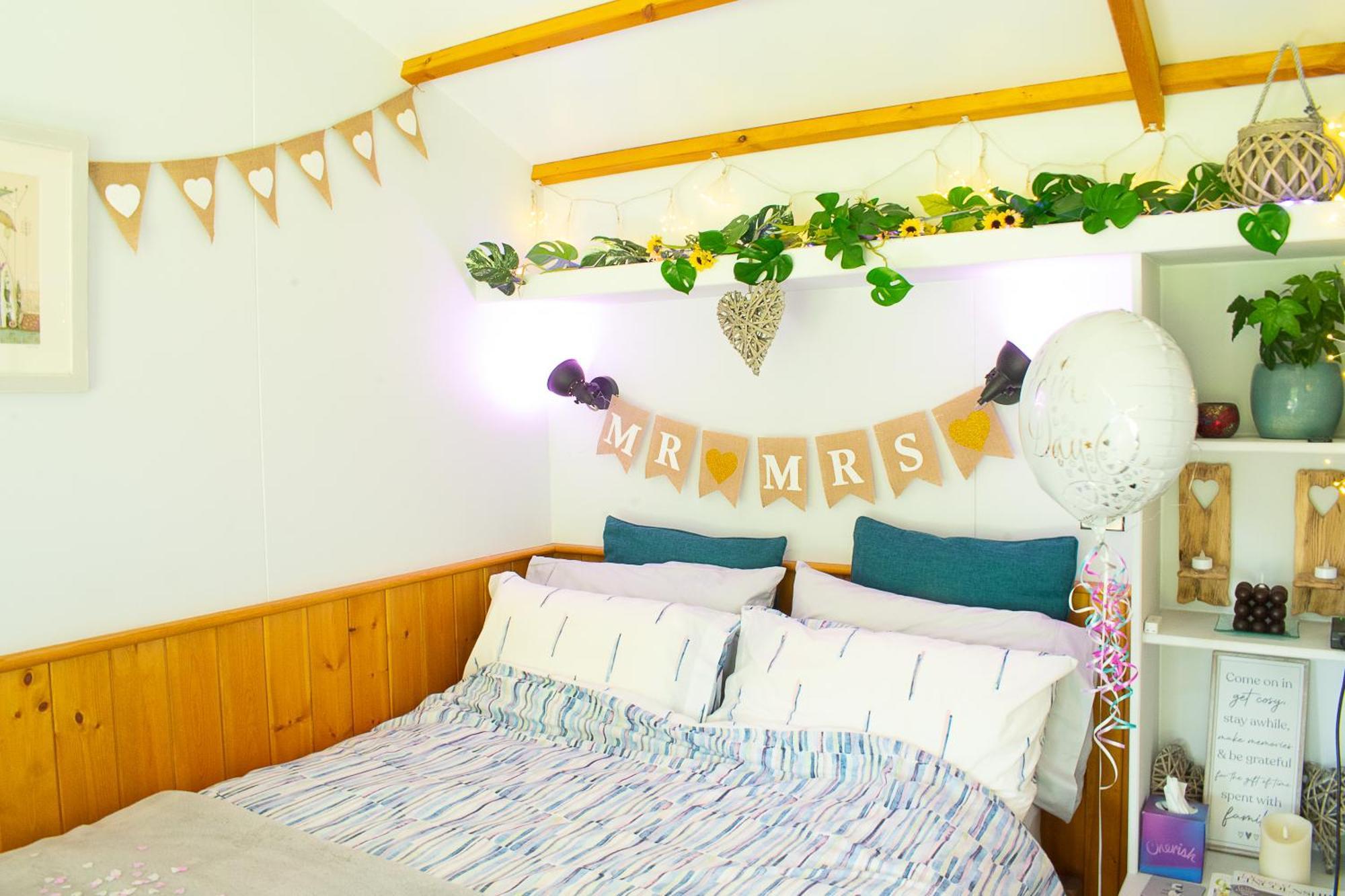 Peppercorn Pod At Beck House Glamping Hotel Salmonby Екстериор снимка